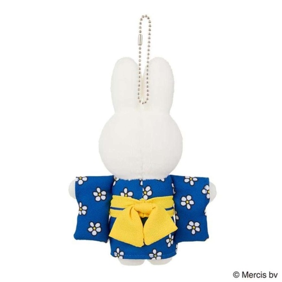 Sekiguchi Miffy Kimono Keychain Plush Toy Flower Pattern Blue Japan - NEW - Picture 2 of 5